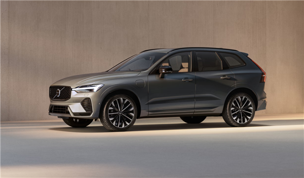 沃尔沃发动机被曝大面积故障 厂家只修不召回引不满