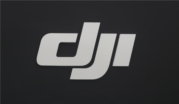 投资人蹲守大疆楼下抢人 提出2000万元启动资金