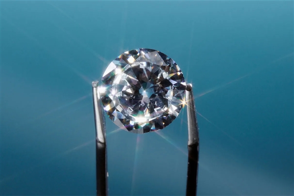 1克拉钻石价格已经1000多了：不少消费者后悔买早了