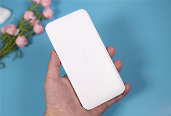 强制标注退休年限！充电宝新国标落地：合规3C产品可携带乘机